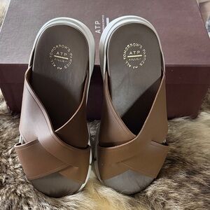 ATP Atelier Sovereto Sandals